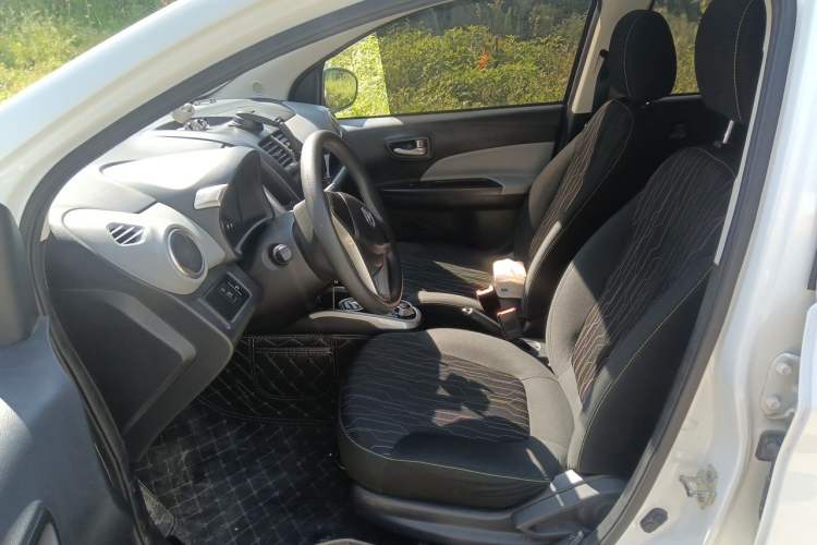 Used CHANGAN Benni E-Star 2021 National Edition Xin Yue Version (Fast-Charging Edition) Lithium Iron Phosphate (31.95 kWh) Left Front Seat