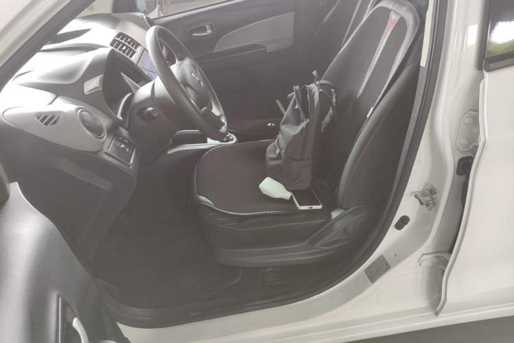 Used CHANGAN Benni E-Star 2021 National Edition Xin Yue Version Lithium Iron Phosphate (31.95 kWh) Left Front Seat