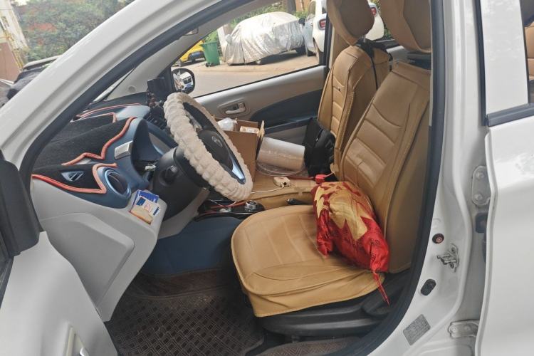 Used CHANGAN Benni E-Star 2021 National Edition Colorful Version Lithium Iron Phosphate (31.86 kWh) Left Front Seat