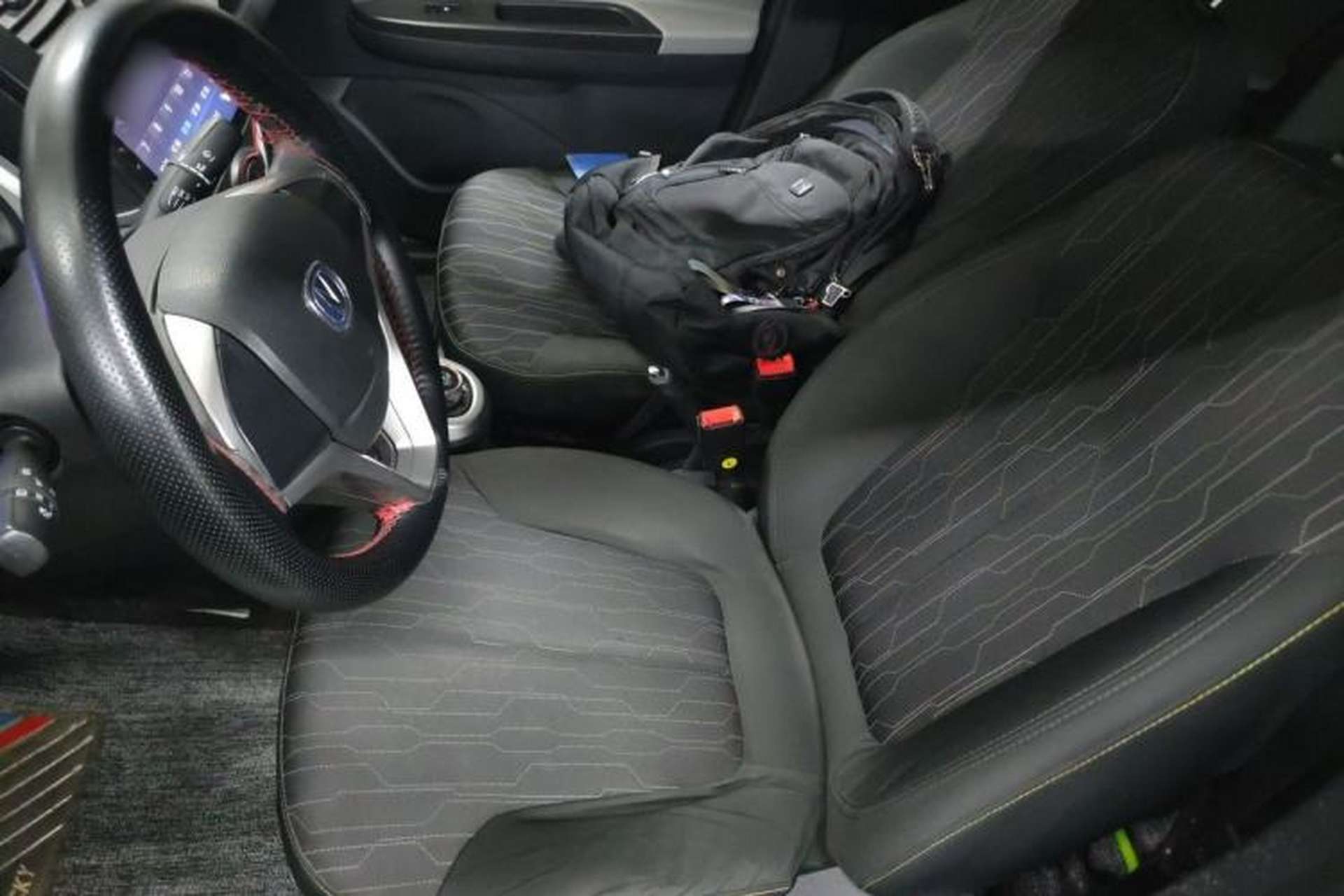 Used CHANGAN Benni E-Star 2021 National Edition Xin Yue Version Lithium Iron Phosphate (31.95 kWh) Left Front Seat