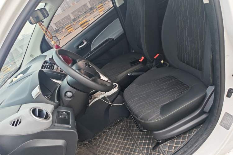 Used CHANGAN Benni E-Star 2021 National Edition Xin Yue Version Lithium Iron Phosphate (31.18 kWh) Left Front Seat