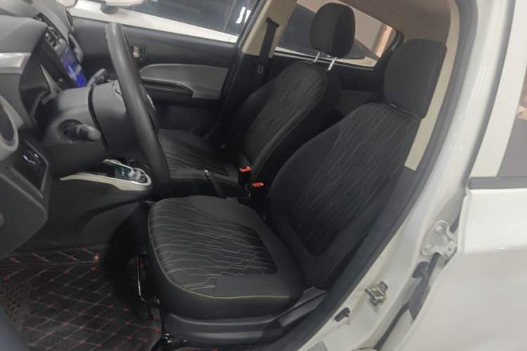 Used CHANGAN Benni E-Star 2021 National Edition Xinyi Edition Lithium Iron Phosphate (31.18 kWh) Left Front Seat