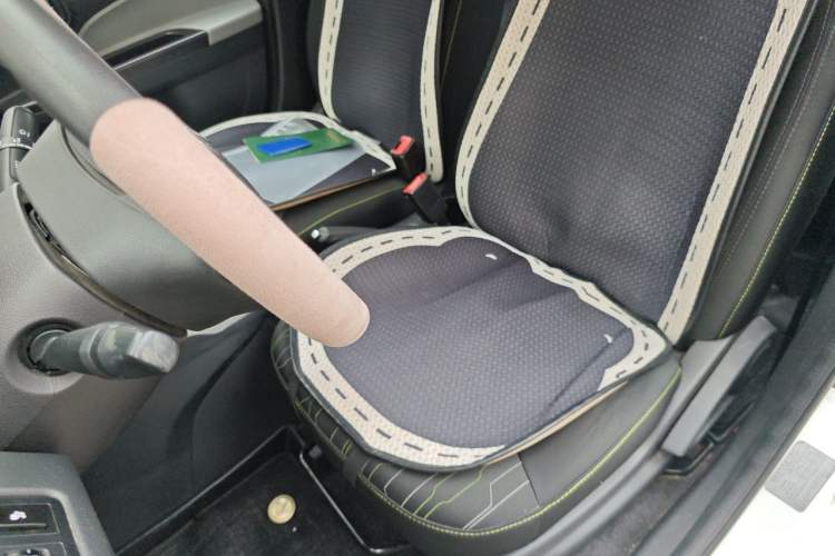 Used CHANGAN Benni E-Star 2021 National Edition Xin Yue Version Lithium Iron Phosphate (31.86 kWh) Left Front Seat