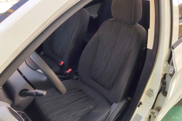 Used CHANGAN Benni E-Star 2021 National Edition Xin Yue Version (Fast-Charging Edition) Lithium Iron Phosphate (31.18 kWh) Left Front Seat
