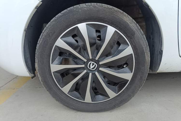 Used CHANGAN Benni E-Star 2021 National Edition Xinyue Version (Fast-Charging Edition) Lithium NMC Left Front Wheel Hub