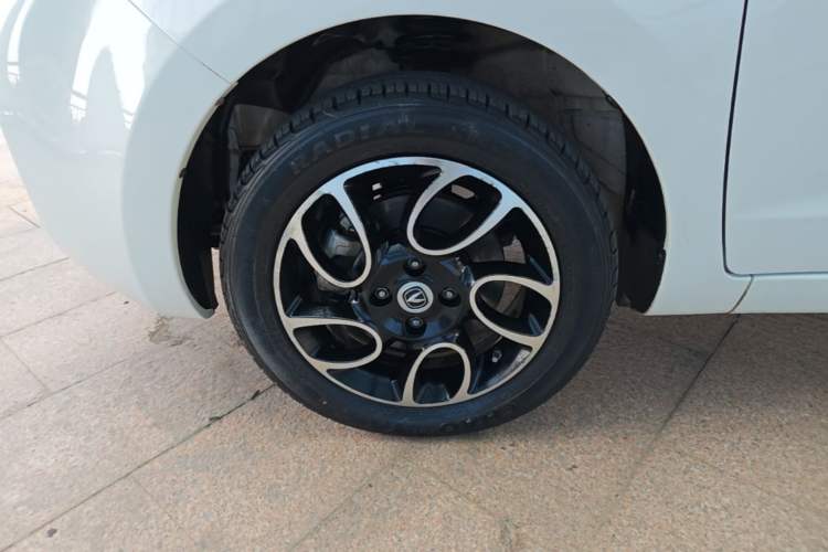 Used CHANGAN Benni E-Star 2021 National Edition Colorful Version Lithium Iron Phosphate (31.95 kWh) Left Front Wheel Hub