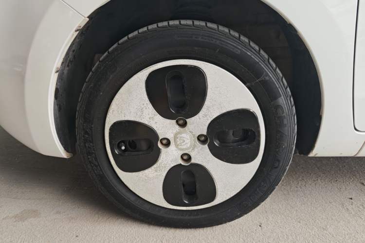 Used CHANGAN Benni E-Star 2021 National Edition Xin Yue Version (Fast-Charging Edition) Lithium Iron Phosphate (31.18 kWh) Left Front Wheel Hub