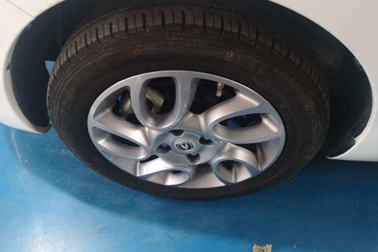 Used CHANGAN Benni E-Star 2021 National Edition Xin Yue Version Lithium Iron Phosphate (31.86 kWh) Left Front Wheel Hub