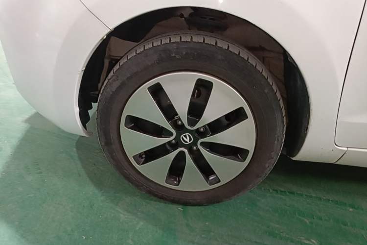 Used CHANGAN Benni E-Star 2021 National Edition Xin Yue Version Lithium Iron Phosphate (31.86 kWh) Left Front Wheel Hub