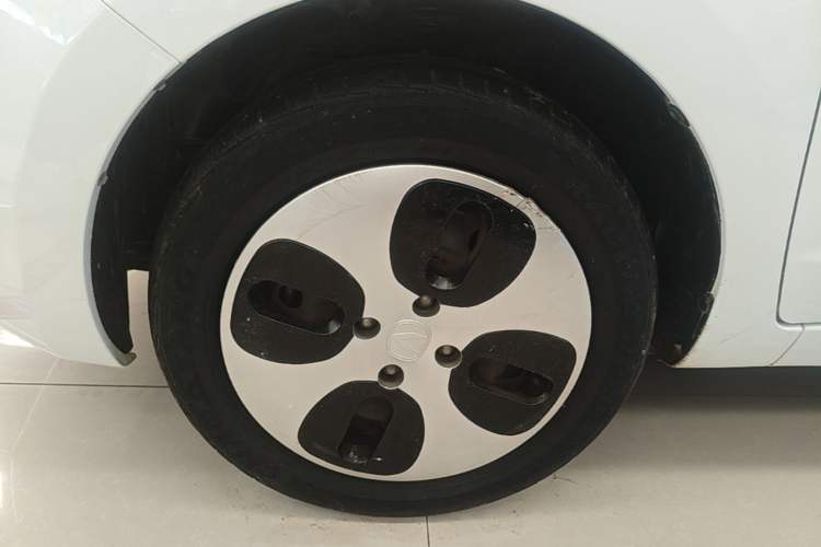 Used CHANGAN Benni E-Star 2021 National Edition Xin Yue Version Lithium Iron Phosphate (31.18 kWh) Left Front Wheel Hub