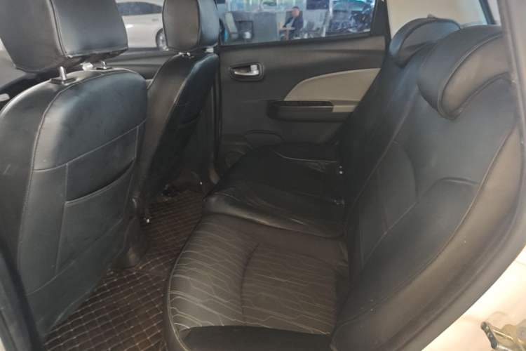 Used CHANGAN Benni E-Star 2021 National Edition Xin Yue Version (Fast-Charging Edition) Lithium Iron Phosphate (31.95 kWh) Left Rear Seat