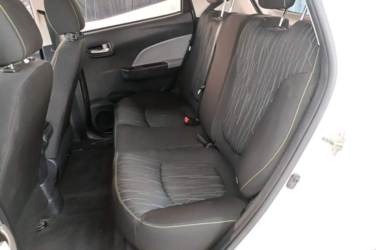 Used CHANGAN Benni E-Star 2021 National Edition Xin Yue Version (Fast-Charging Edition) Lithium Iron Phosphate (31.95 kWh) Left Rear Seat