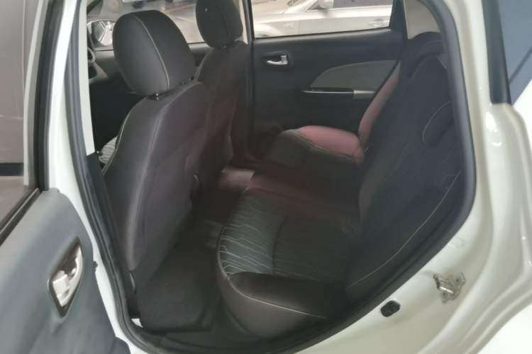 Used CHANGAN Benni E-Star 2021 National Edition Xin Yue Version (Fast-Charging Edition) Lithium Iron Phosphate (31.18 kWh) Left Rear Seat