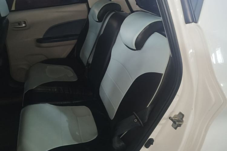 Used CHANGAN Benni E-Star 2021 National Edition Colorful Version Lithium Iron Phosphate (31.18 kWh) Left Rear Seat