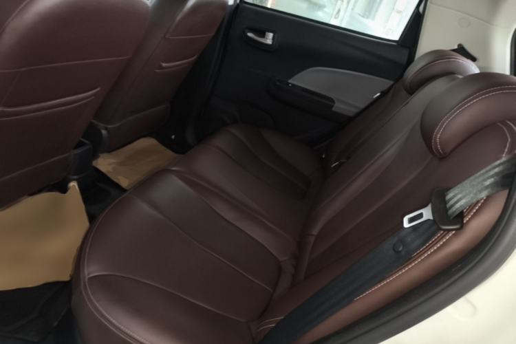 Used CHANGAN Benni E-Star 2021 National Edition Xin Yue Version (Fast-Charging Edition) Lithium Iron Phosphate (31.18 kWh) Left Rear Seat