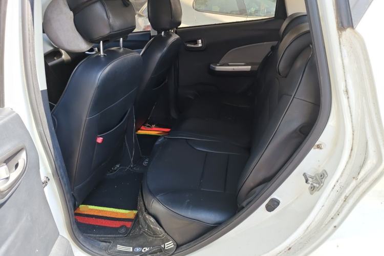 Used CHANGAN Benni E-Star 2021 National Edition Xin Yue Version (Fast-Charging Edition) Lithium Iron Phosphate (31.18 kWh) Left Rear Seat