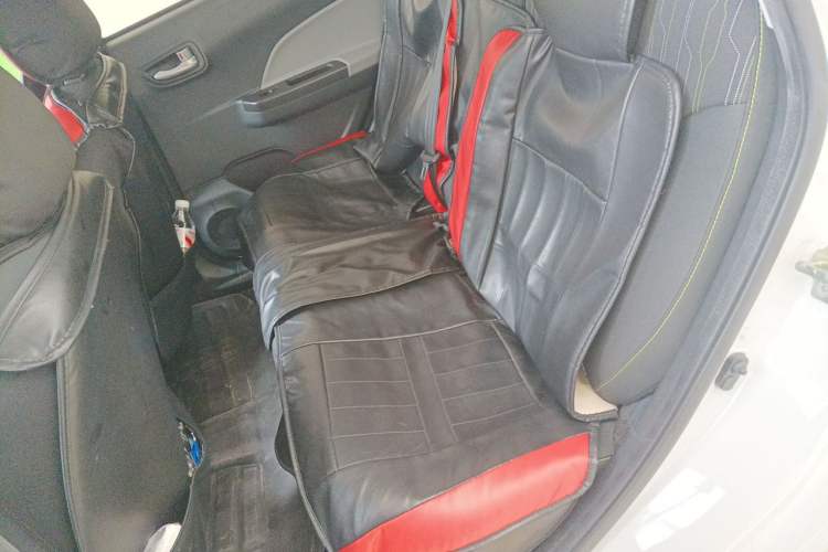 Used CHANGAN Benni E-Star 2021 National Edition Xinyue Version (Fast-Charging Edition) Lithium NMC Left Rear Seat