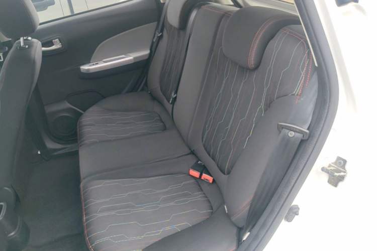 Used CHANGAN Benni E-Star 2021 National Edition Xin Yue Version Lithium-Ion Battery Left Rear Seat