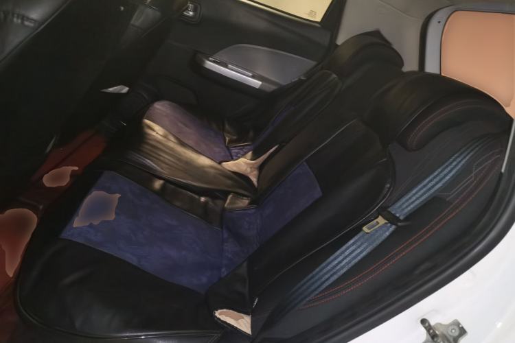 Used CHANGAN Benni E-Star 2021 National Edition Xin Yue Version Lithium-Ion Battery Left Rear Seat