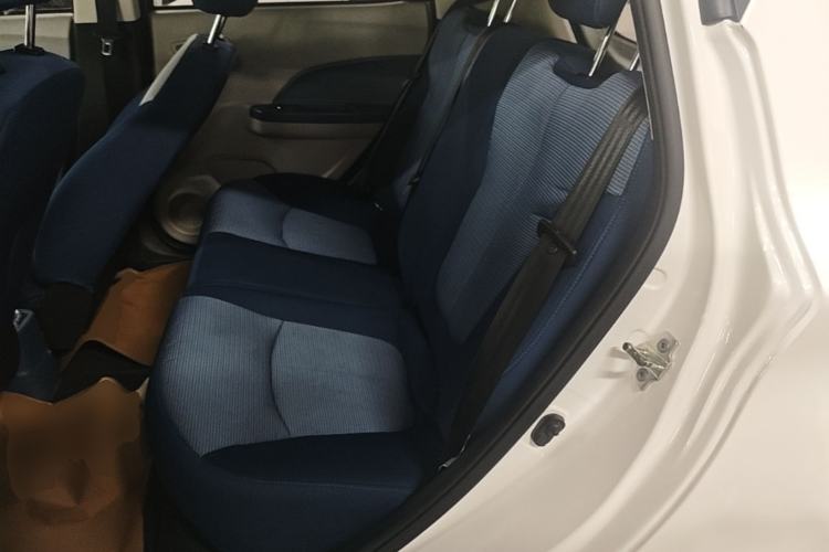 Used CHANGAN Benni E-Star 2021 National Edition XinYi Edition Lithium Iron Phosphate (31.86 kWh) Left Rear Seat