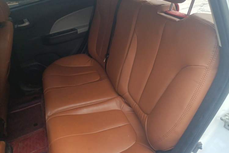 Used CHANGAN Benni E-Star 2021 National Edition Xin Yue Version Lithium Iron Phosphate (31.86 kWh) Left Rear Seat