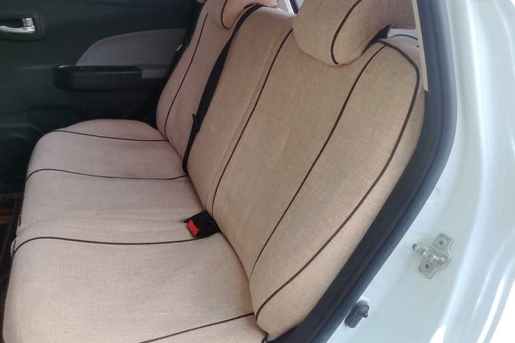Used CHANGAN Benni E-Star 2021 National Edition Xin Yue Version (Fast-Charging Edition) Lithium Iron Phosphate (31.18 kWh) Left Rear Seat