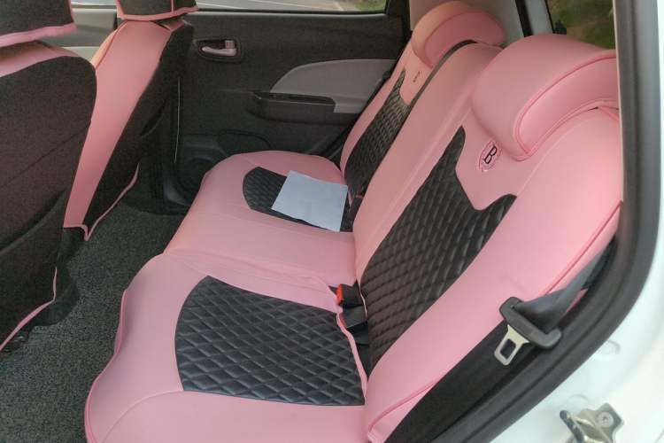 Used CHANGAN Benni E-Star 2021 National Edition Xin Yue Version Lithium Iron Phosphate (31.95 kWh) Left Rear Seat