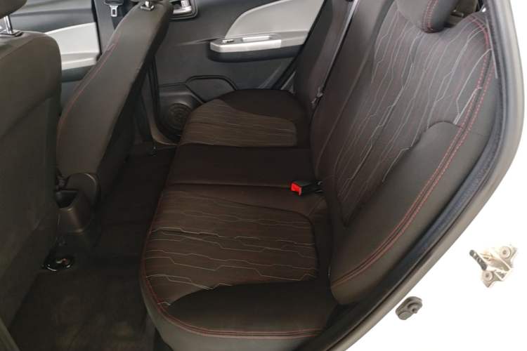 Used CHANGAN Benni E-Star 2021 National Edition Xin Yue Version Lithium-Ion Battery Left Rear Seat