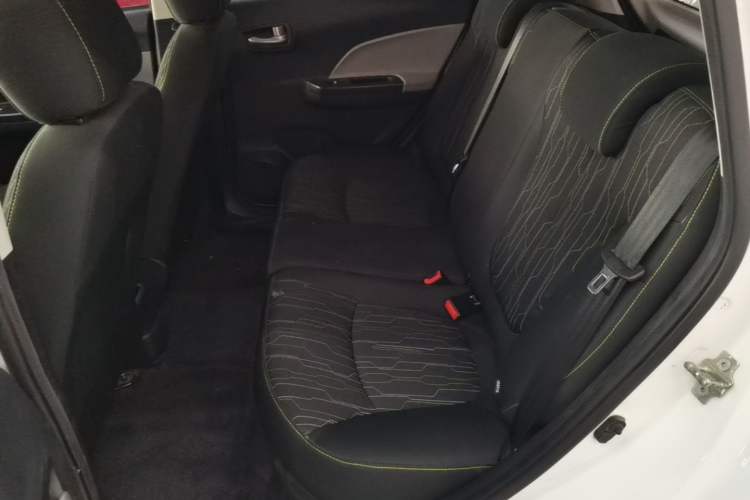 Used CHANGAN Benni E-Star 2021 National Edition Xin Yue Version Lithium-Ion Battery Left Rear Seat