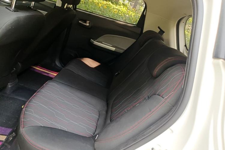 Used CHANGAN Benni E-Star 2021 National Edition Xinyi Version (Fast-Charging Edition) Lithium Iron Phosphate (31.18 kWh) Left Rear Seat