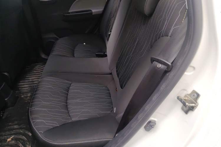 Used CHANGAN Benni E-Star 2021 National Edition Xin Yue Version Lithium Iron Phosphate (31.86 kWh) Left Rear Seat