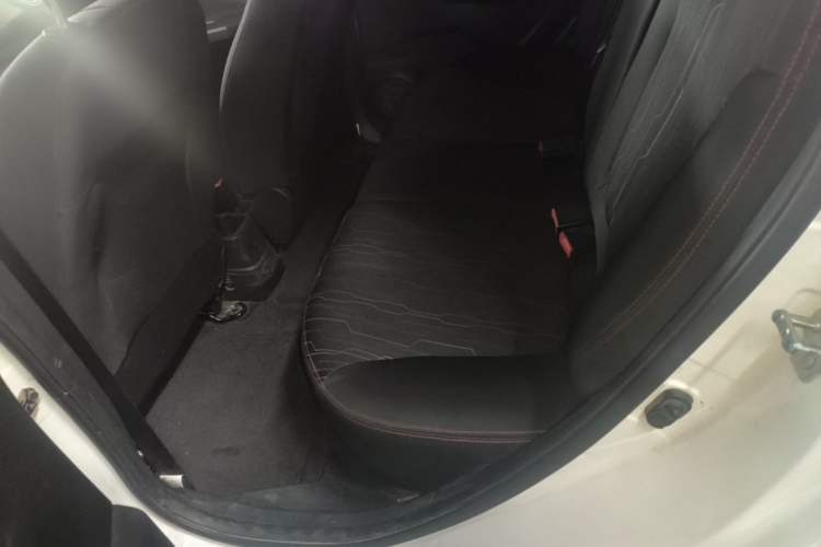 Used CHANGAN Benni E-Star 2021 National Edition Xinyi Edition Lithium-Ion Battery Left Rear Seat