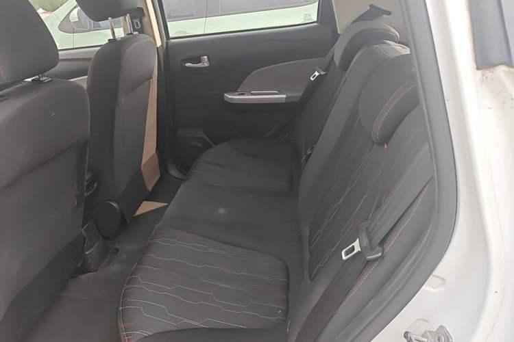 Used CHANGAN Benni E-Star 2021 National Edition Xinyue Version (Fast-Charging Edition) Lithium NMC Left Rear Seat