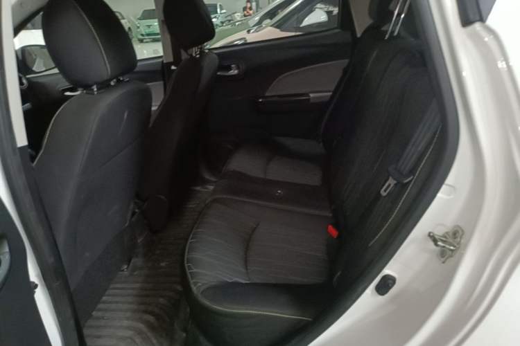 Used CHANGAN Benni E-Star 2021 National Edition Xin Yue Version Lithium Iron Phosphate (31.86 kWh) Left Rear Seat