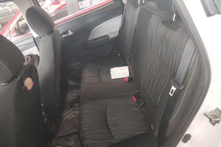 Used CHANGAN Benni E-Star 2021 National Edition Xin Yue Version Lithium Iron Phosphate (31.86 kWh) Left Rear Seat