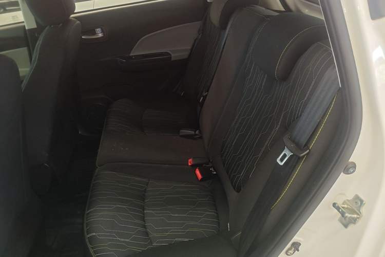Used CHANGAN Benni E-Star 2021 National Edition Xin Yue Version Lithium Iron Phosphate (31.18 kWh) Left Rear Seat