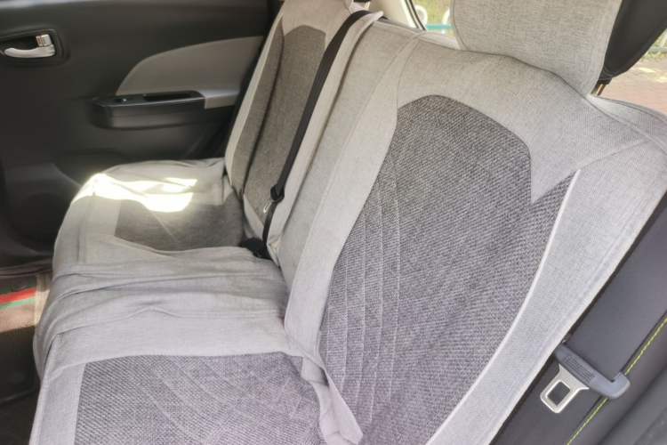 Used CHANGAN Benni E-Star 2021 National Edition Xin Yue Version (Fast-Charging Edition) Lithium Iron Phosphate (31.18 kWh) Left Rear Seat