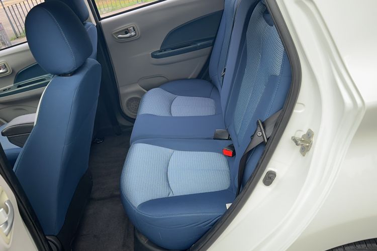 Used CHANGAN Benni E-Star 2021 National Edition Colorful Version Lithium Iron Phosphate (31.18 kWh) Left Rear Seat