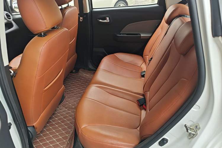 Used CHANGAN Benni E-Star 2021 National Edition Xin Yue Version Lithium Iron Phosphate (31.86 kWh) Left Rear Seat