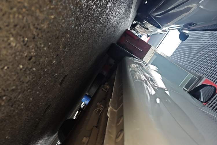 Used CHANGAN Benni E-Star 2021 National Edition Xin Yue Version (Fast-Charging Edition) Lithium Iron Phosphate (31.95 kWh) Left Side Sill