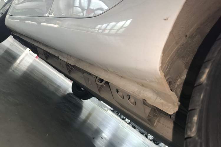Used CHANGAN Benni E-Star 2021 National Edition Xin Yue Version Lithium Iron Phosphate (31.86 kWh) Left Side Sill
