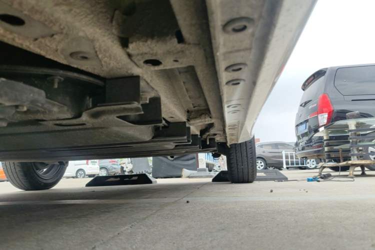 Used CHANGAN Benni E-Star 2021 National Edition Xin Yue Version Lithium-Ion Battery Left Side Sill