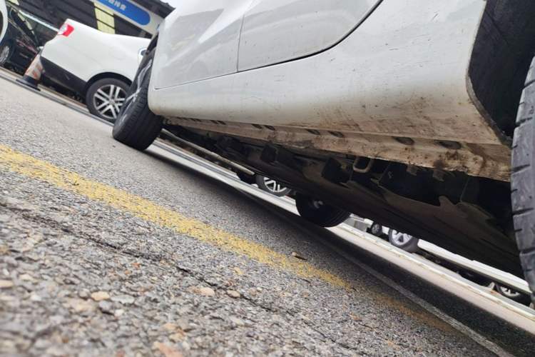 Used CHANGAN Benni E-Star 2021 National Edition Xinyue Version (Fast-Charging Edition) Lithium NMC Left Side Sill