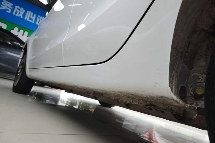 Used CHANGAN Benni E-Star 2021 National Edition Xin Yue Version Lithium Iron Phosphate (31.86 kWh) Left Side Sill