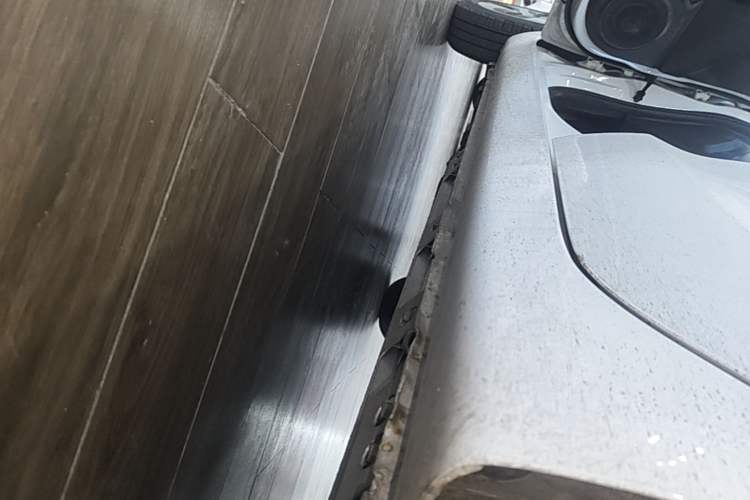 Used CHANGAN Benni E-Star 2021 National Edition Heart-Pounding Edition Lithium Iron Phosphate Left Side Sill