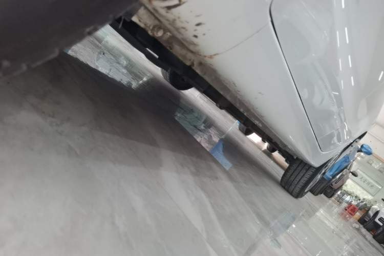 Used CHANGAN Benni E-Star 2021 National Edition Xin Yue Version Lithium-Ion Battery Left Side Sill