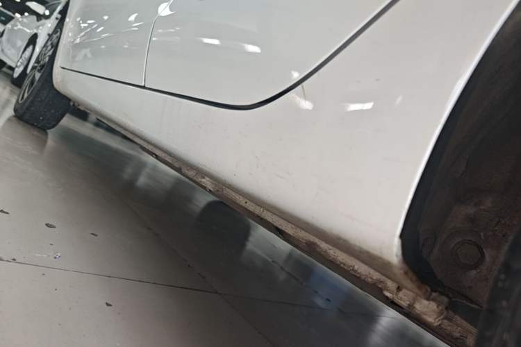 Used CHANGAN Benni E-Star 2021 National Edition Xin Yue Version Lithium Iron Phosphate (31.86 kWh) Left Side Sill