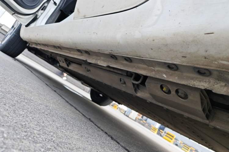 Used CHANGAN Benni E-Star 2021 National Edition Xin Yue Version Lithium Iron Phosphate (31.18 kWh) Left Side Sill