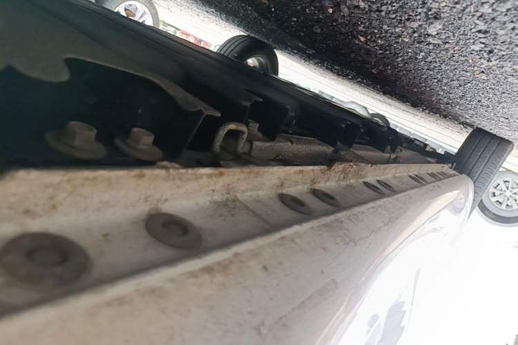 Used CHANGAN Benni E-Star 2021 National Edition Xin Yue Version Lithium-Ion Battery Left Side Sill