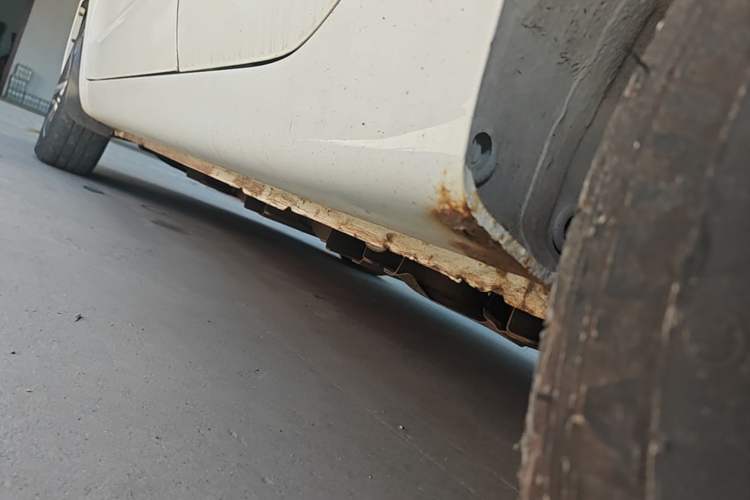 Used CHANGAN Benni E-Star 2021 National Edition Xinyue Version (Fast-Charging Edition) Lithium NMC Left Side Sill